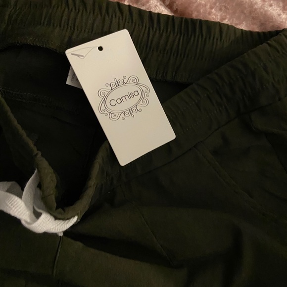 Green joggers - Picture 3 of 3